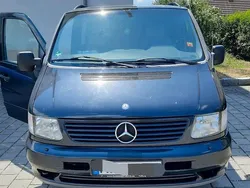 Schwarz Gebraucht 1997 Mercedes V230 Van / Kleinbus | 5.700 €