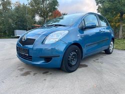 Blau Gebraucht 2006 Toyota Yaris Sol Kleinwagen | 3.499 € (Fairer Preis)