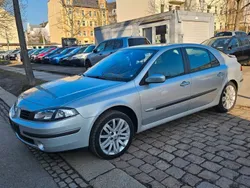 Grau Gebraucht 2005 Renault Laguna II Dynamique Limousine | 900 € (Superpreis)