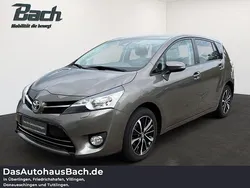Platinumbronze metallic Gebraucht 2017 Toyota Verso Basis Van / Kleinbus | 16.480 € (Fairer Preis)