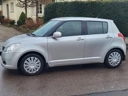 Silber Gebraucht 2006 Suzuki Swift Comfort Limousine | 4.000 € (Fairer Preis)