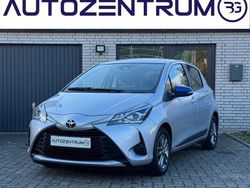 Silber Gebraucht 2019 Toyota Yaris Comfort Limousine | 9.800 € (Guter Preis)