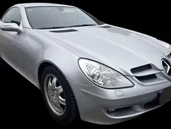 Silber Gebraucht 2004 Mercedes SLK200 Cabrio | 7.950 € (Guter Preis)