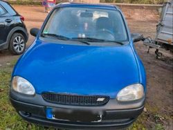 Blau Gebraucht 2000 Opel Corsa Kleinwagen | 299 €