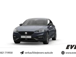 Magnetic grau metallic Neu 2025 Seat Leon FR Limousine | 35.450 € (Teuer)
