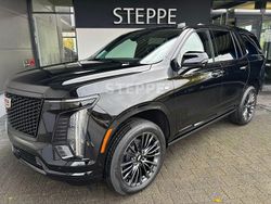 Schwarz Neu 2025 Cadillac Escalade SUV | 147.800 €
