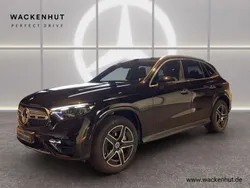 Obsidianschwarz metalliclack Gebraucht 2023 Mercedes GLC300e AMG SUV | 65.690 € (Etwas zu teuer)