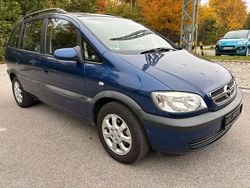 Blau Gebraucht 2003 Opel Zafira Edition Van / Kleinbus | 999 € (Guter Preis)