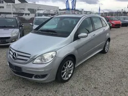 Mercedes B200