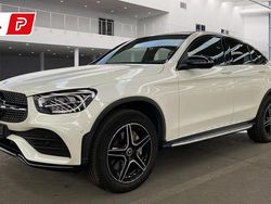 Diamantweiss (metallic) Gebraucht 2022 Mercedes GLC300e AMG Coupé | 46.950 € (Superpreis)