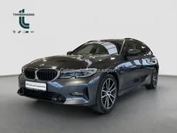 Mineralgrau (metallic) Gebraucht 2022 BMW 330e Sport Line Kombi | 33.970 € (Etwas zu teuer)