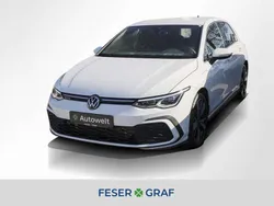 Pure white Gebraucht 2022 VW Golf VIII GTE Limousine | 23.770 € (Guter Preis)