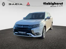 Weiß Gebraucht 2020 Mitsubishi Outlander P-HEV Plus SUV | 24.100 € (Etwas zu teuer)
