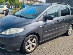 Grau Gebraucht 2007 Mazda 5 Van / Kleinbus | 890 €