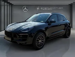 Tiefschwarzmetallic Gebraucht 2018 Porsche Macan GTS SUV | 49.750 € (Superpreis)