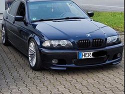 Blau Gebraucht 2001 BMW 330 Shadowline Limousine | 11.500 €