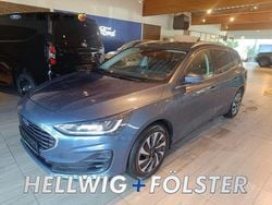 Blau Gebraucht 2023 Ford Focus Titanium X Kombi | 19.990 € (Guter Preis)