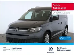 Grau Gebraucht 2024 VW Caddy Life Van / Kleinbus | 29.770 € (Fairer Preis)