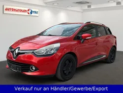 Rot Gebraucht 2015 Renault Clio GrandTour Dynamique Kombi | 4.499 € (Guter Preis)