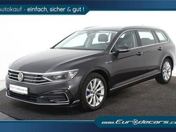 Grau Gebraucht 2020 VW Passat Highline Kombi | 19.800 € (Fairer Preis)