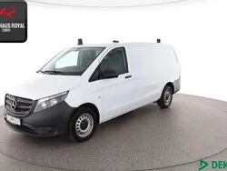Weiß Gebraucht 2019 Mercedes Vito Van / Kleinbus | 24.880 € (Guter Preis)