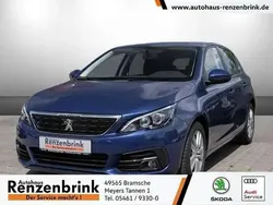 Blau Gebraucht 2018 Peugeot 308 Active Limousine | 12.719 € (Etwas zu teuer)