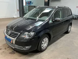 Schwarz Gebraucht 2010 VW Touran Freestyle Van / Kleinbus | 5.890 € (Guter Preis)