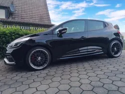 Schwarz Gebraucht 2016 Renault Clio IV Trophy Kleinwagen | 16.999 € (Etwas zu teuer)