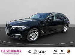 Schwarz Gebraucht 2019 BMW 520 Performance Kombi | 26.770 € (Fairer Preis)