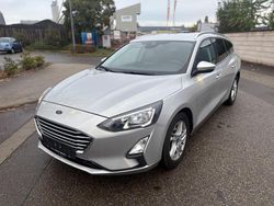 Silber Gebraucht 2020 Ford Focus Kombi | 10.999 € (Guter Preis)