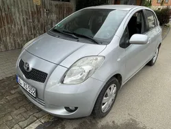 Silber Gebraucht 2008 Toyota Yaris Sol Limousine | 2.850 € (Guter Preis)