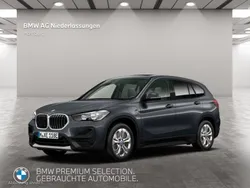 Grau Gebraucht 2022 BMW X1 SUV | 30.907 € (Teuer)