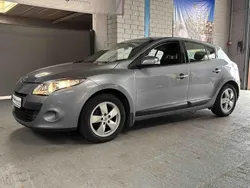 Blau Gebraucht 2008 Renault Mégane III Dynamique Limousine | 5.999 € (Etwas zu teuer)