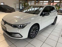 Pure white Gebraucht 2024 VW Golf VIII Move Limousine | 24.900 € (Fairer Preis)