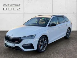 Weiss Gebraucht 2021 Skoda Octavia RS Kombi | 25.990 € (Guter Preis)