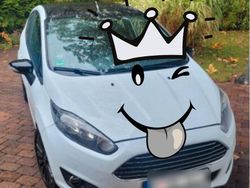 Weiß Gebraucht 2015 Ford Fiesta Individual Kleinwagen | 4.950 € (Guter Preis)