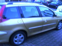 Gelb Gebraucht 2003 Peugeot 206 Kombi | 999 € (Guter Preis)