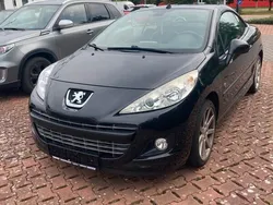 Schwarz Gebraucht 2010 Peugeot 207 CC Roland Garros Cabrio | 3.500 €