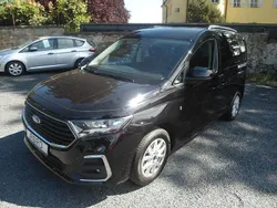 Schwarz Gebraucht 2023 Ford Tourneo Connect Titanium Van / Kleinbus | 30.440 € (Etwas zu teuer)