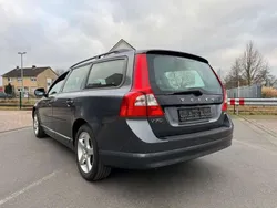 Grau Gebraucht 2008 Volvo V70 Kombi | 5.500 € (Superpreis)