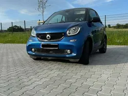 Blau Gebraucht 2018 Smart ForTwo Electric Drive Kleinwagen | 7.500 € (Fairer Preis)