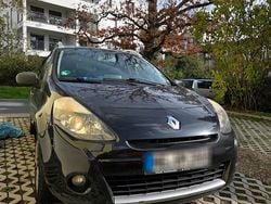 Schwarz Gebraucht 2010 Renault Clio GrandTour Kombi | 1.900 €
