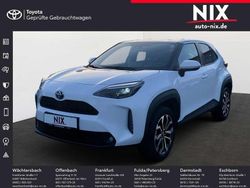 Weiß Gebraucht 2021 Toyota Yaris Cross Team SUV | 22.890 € (Fairer Preis)