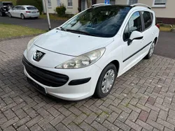 Weiß Gebraucht 2008 Peugeot 207 Kombi | 2.000 € (Fairer Preis)