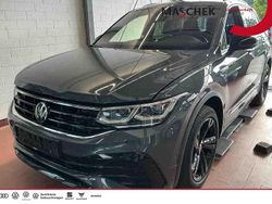 Grau Gebraucht 2023 VW Tiguan R-line SUV | 35.440 € (Fairer Preis)