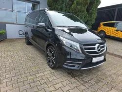 Schwarz Gebraucht 2018 Mercedes V250 AMG line Van / Kleinbus | 38.990 € (Fairer Preis)