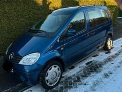 Blau Gebraucht 2004 Mercedes Vaneo Van / Kleinbus | 799 € (Superpreis)