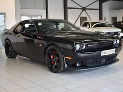 Schwarz Gebraucht 2018 Dodge Challenger Coupé | 49.699 € (Teuer)