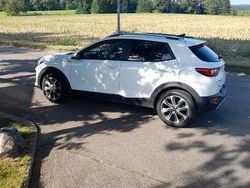 Weiß Gebraucht 2019 Kia Stonic Vision SUV | 14.300 € (Fairer Preis)