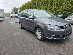 Grau Gebraucht 2014 VW Sharan Life Van / Kleinbus | 14.900 € (Fairer Preis)